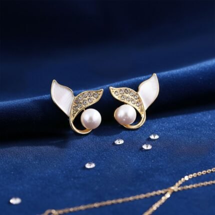Korean Style Pearl Leaf Stud Earrings - Gold Plated Elegant Jewellery