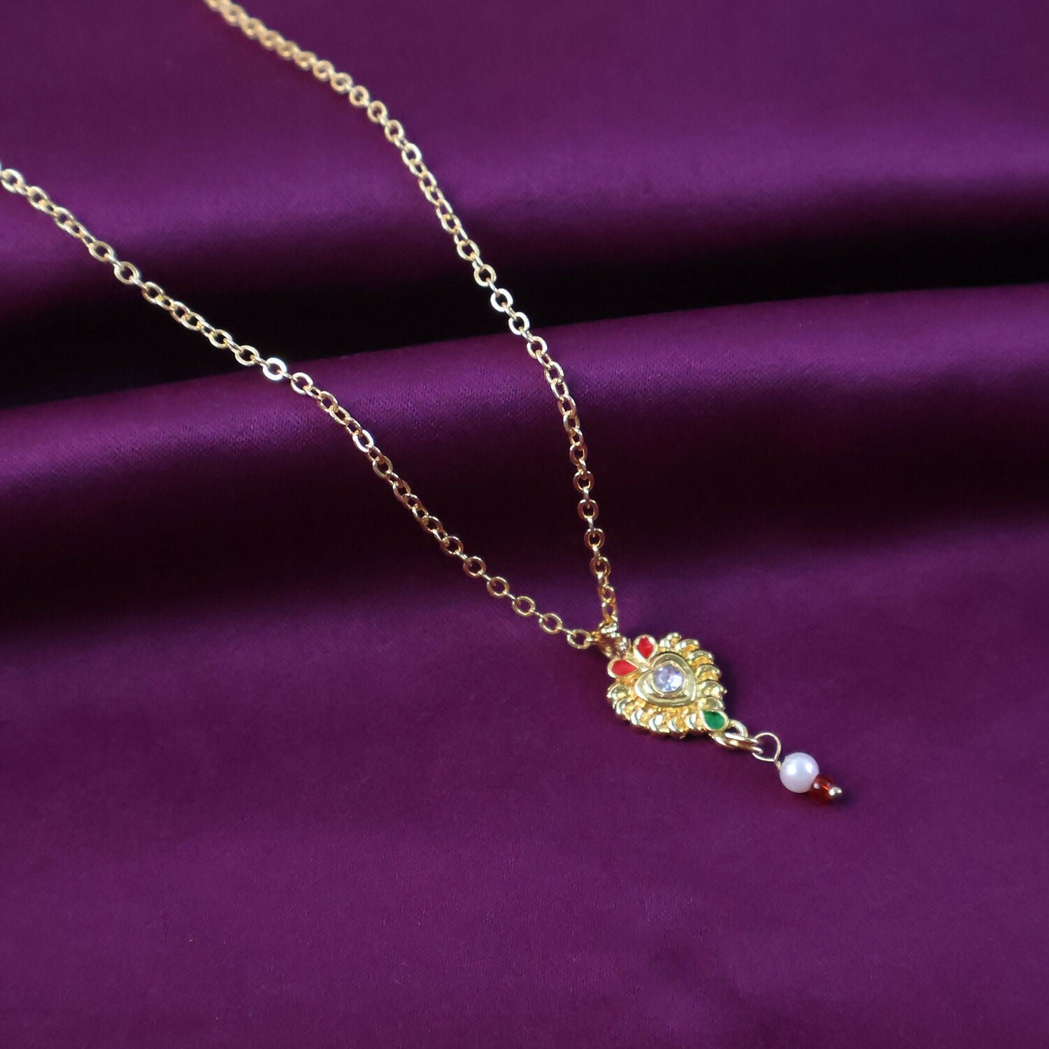 4YUIEJkdb8.jpg Elegant Heart Motif Pendant Necklace with Chain for Women - Image 1