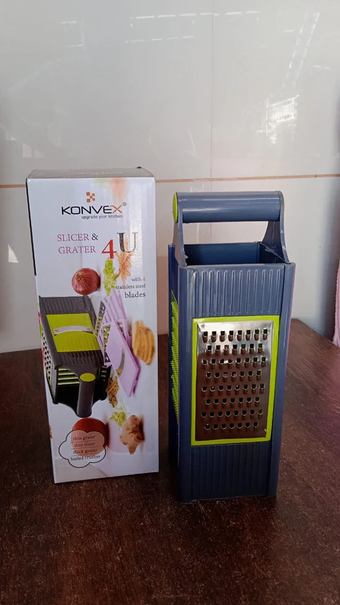 Steel and Plastic 4 in 1 Vegetable & Fruit Slicer Grater / Slicer (1 Pc) - Image 4