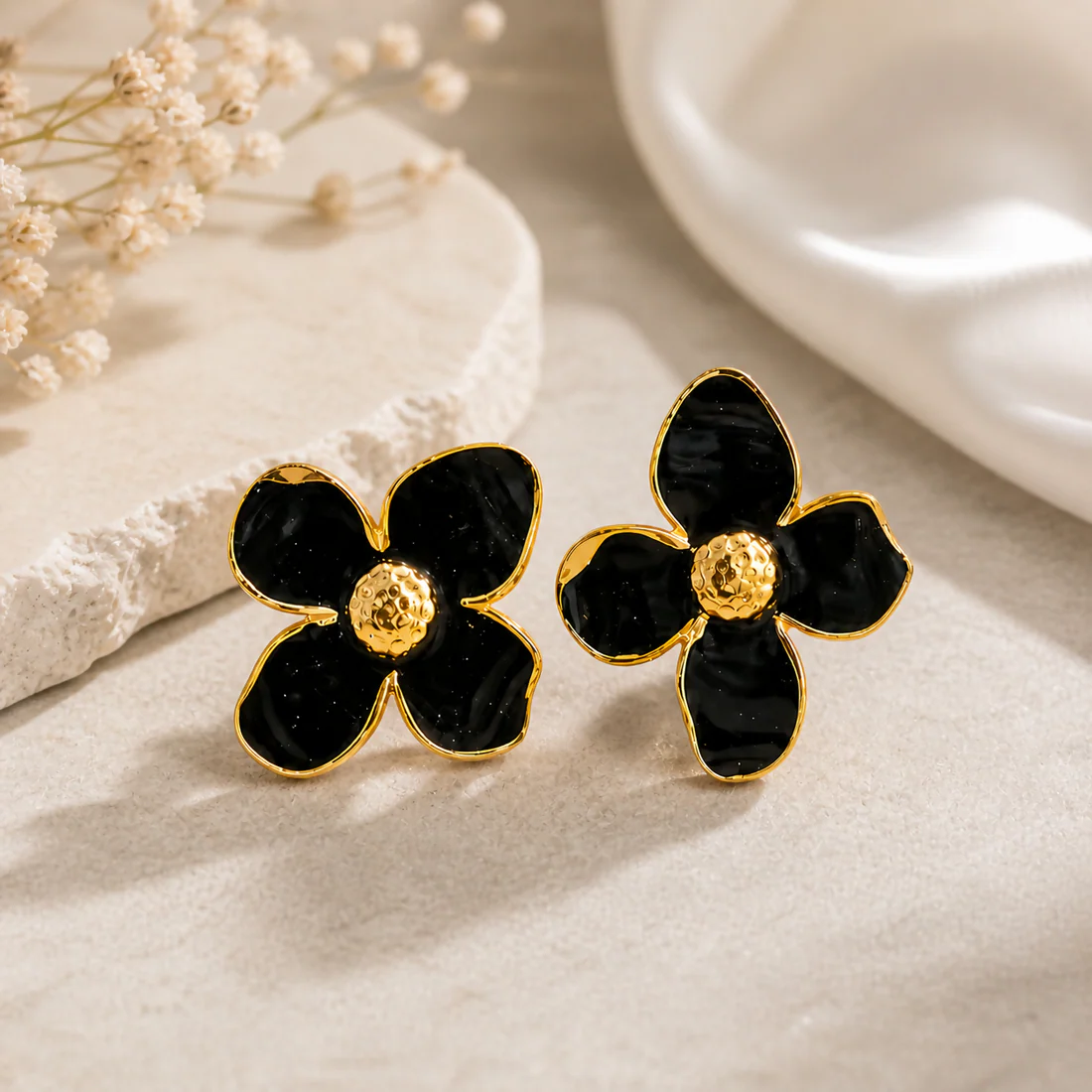 Black Floral Enamel Stud Earrings for Women Elegant Anti Tarnish Daily Wear - Image 5